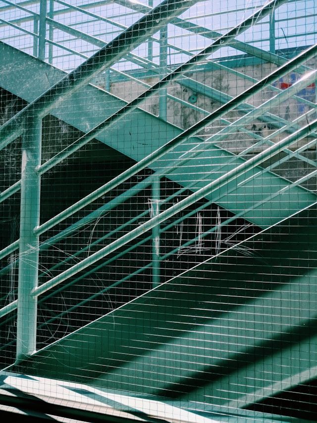 метални стълби - 84733 новини