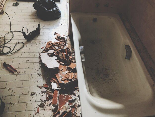 Къртене на баня - 62895 новини